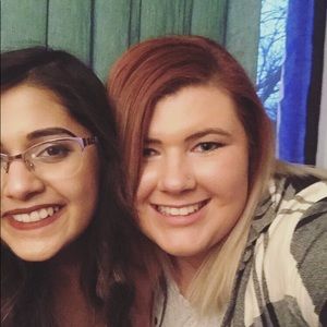 Meet your Posher, Lauren